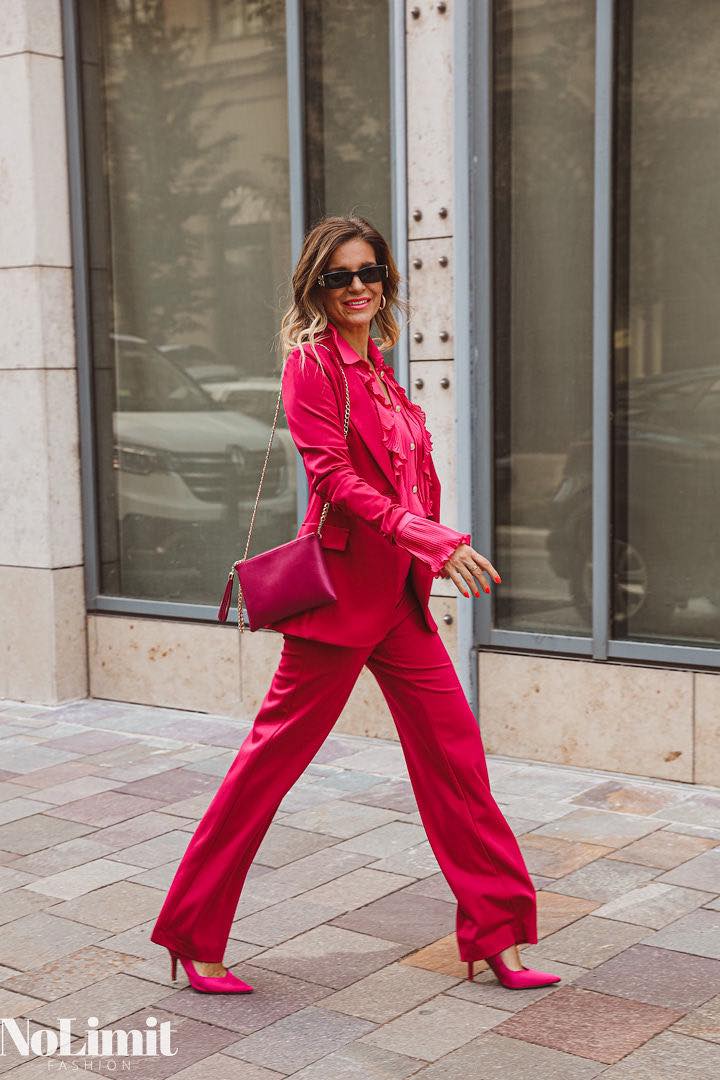 Barbiecore - The Hot Pink Trend